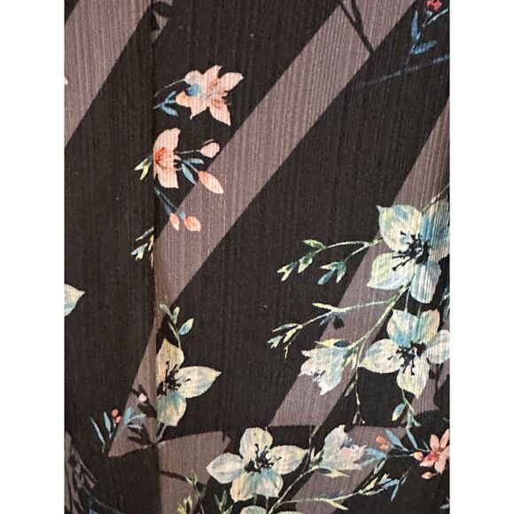 Guess Betty Black with White and Pink Floral Romper Cold Shoulder - Picture 5 of 8